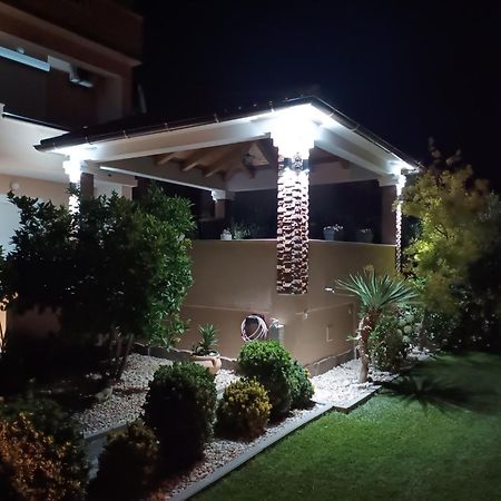 Apartments Luka Раб Екстер'єр фото