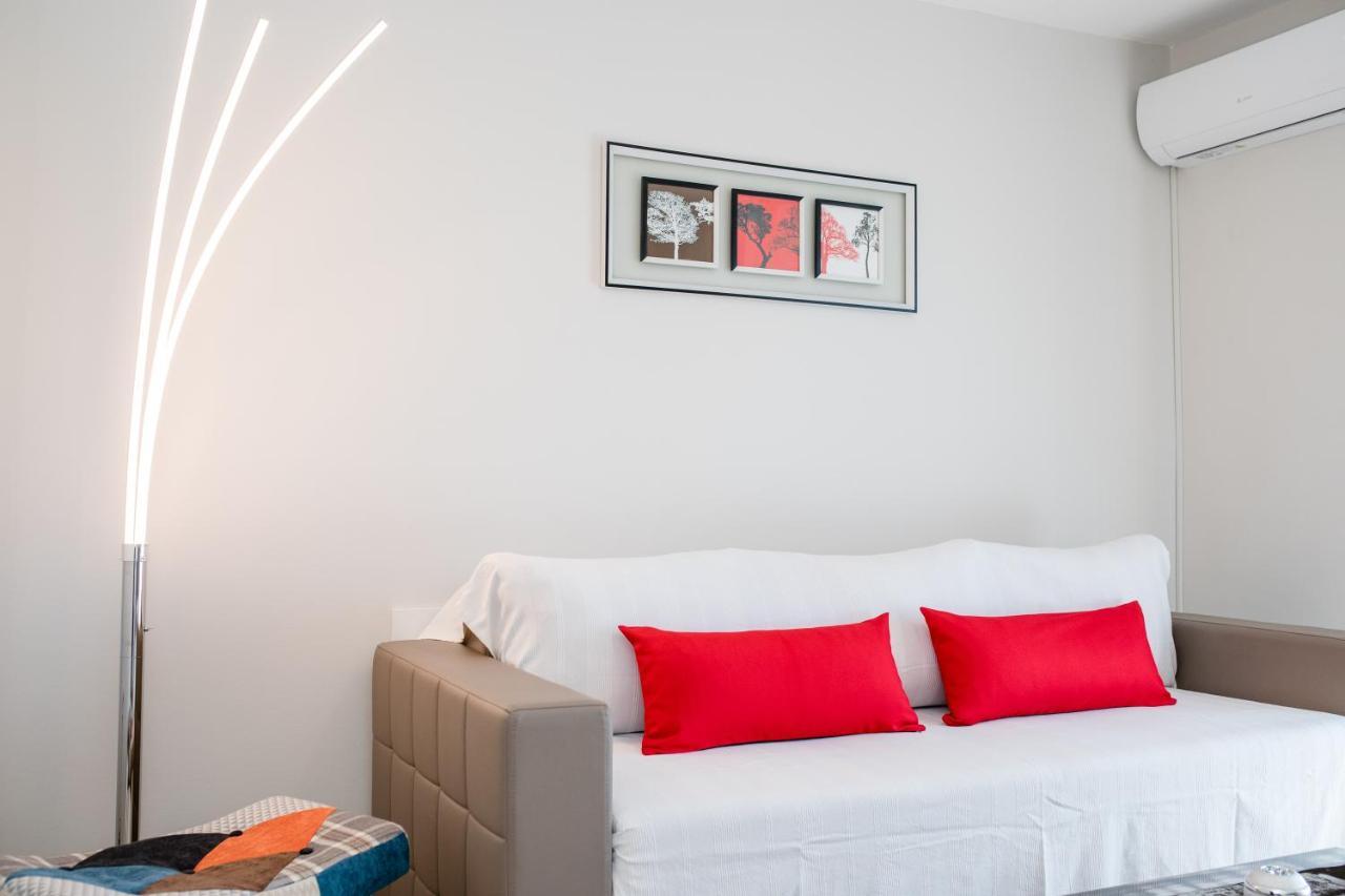 Apartments Luka Раб Екстер'єр фото