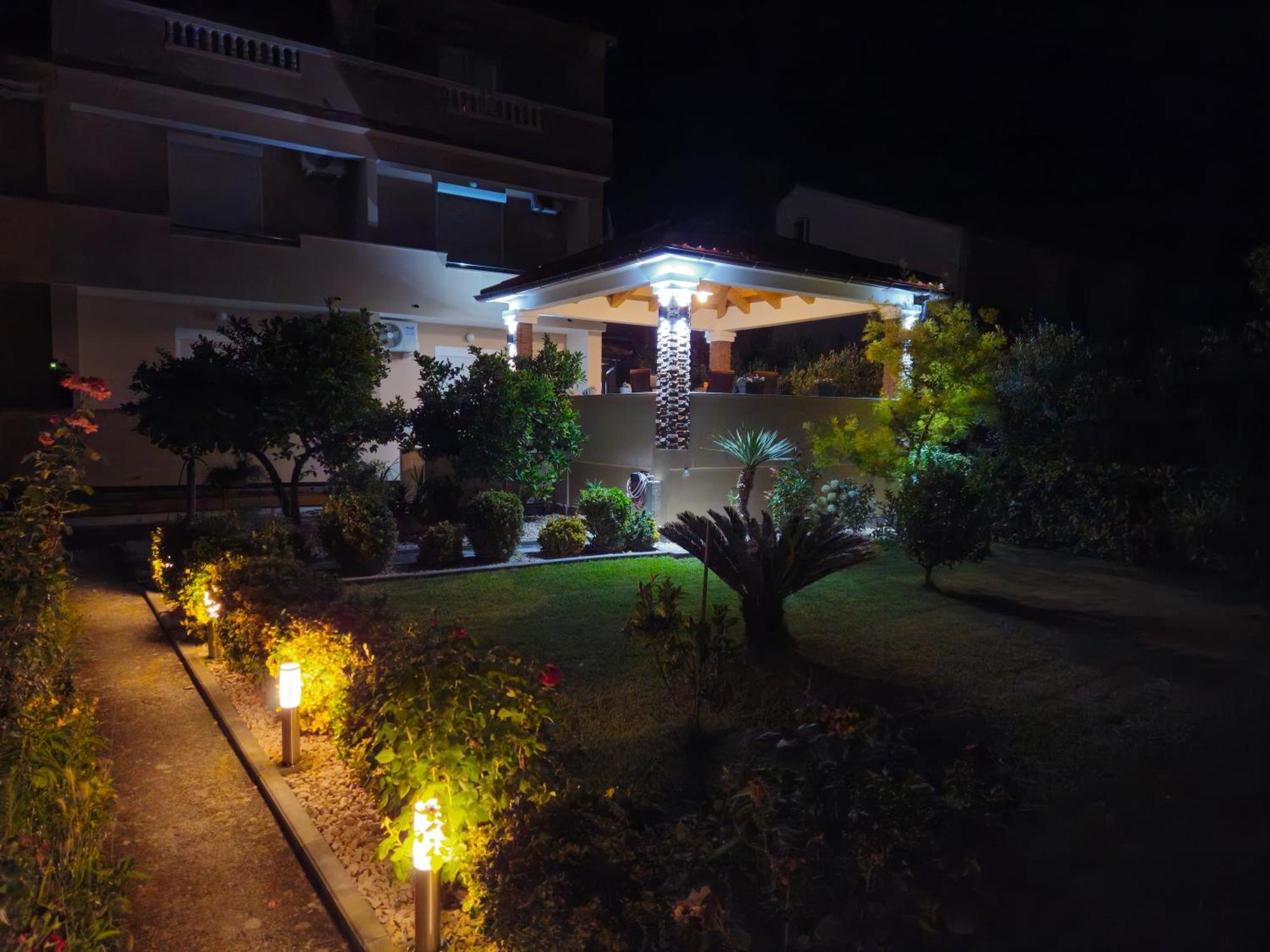 Apartments Luka Раб Екстер'єр фото